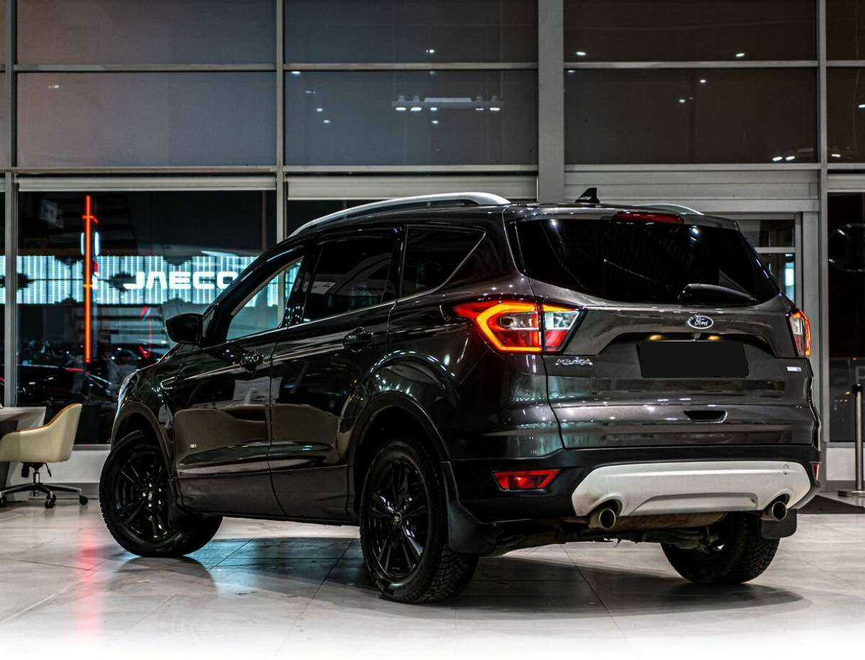 Форд Куга б/у, 2018, Автоматическая. Фото: #3