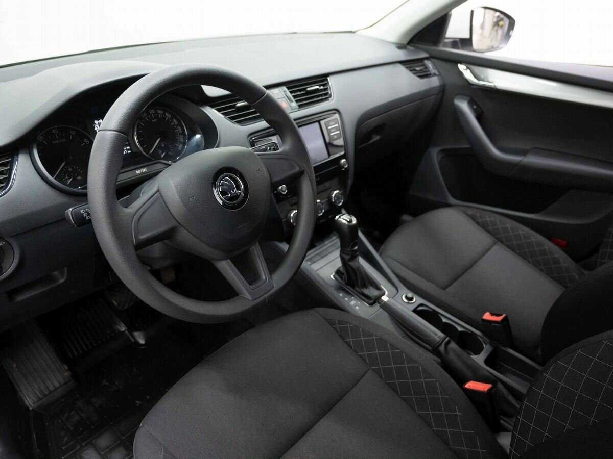 Шкода Октавия б/у, 2017, Автоматическая. Фото: #6