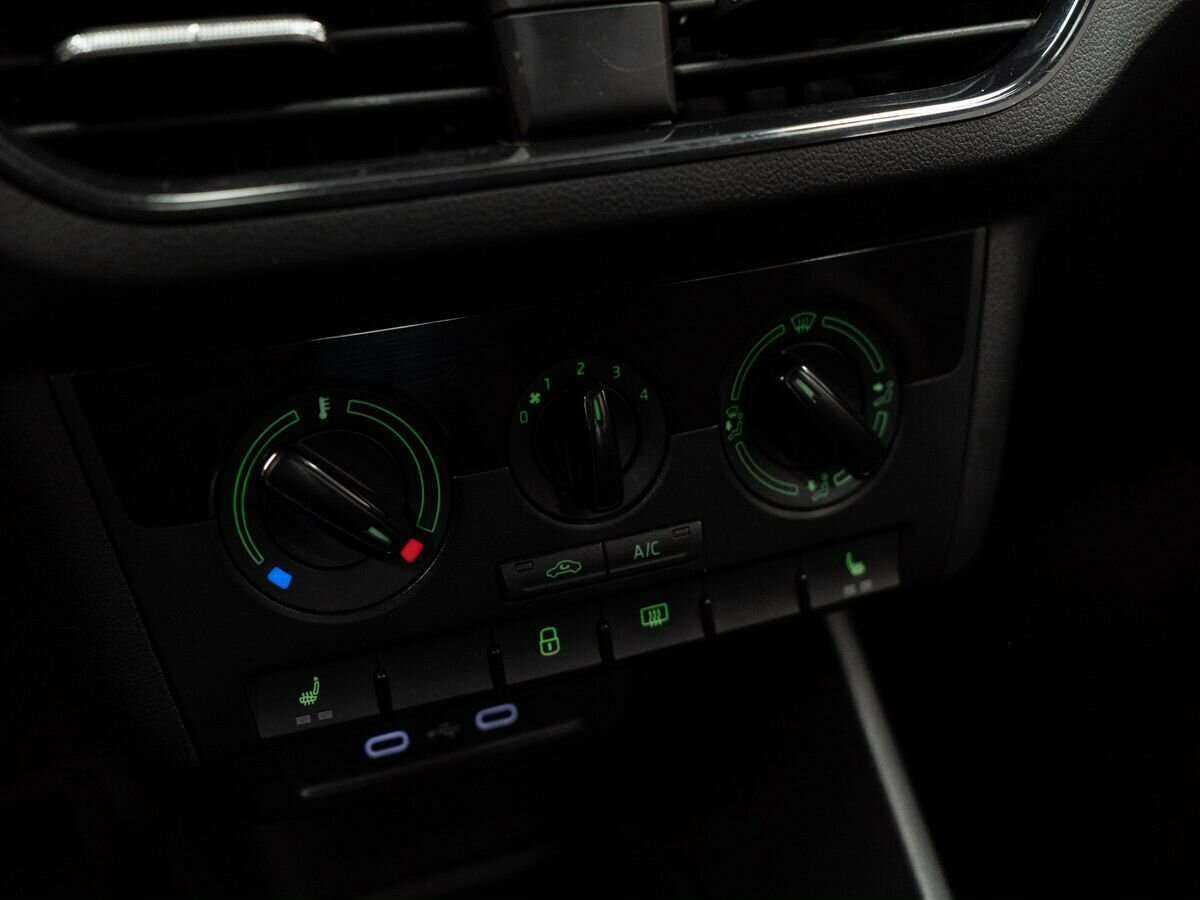 Шкода Рапид б/у, 2020, Механическая. Фото: #11