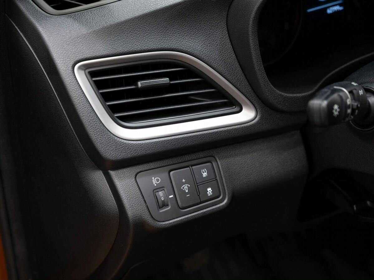 Хендай Солярис б/у, 2018, Механическая. Фото: #18