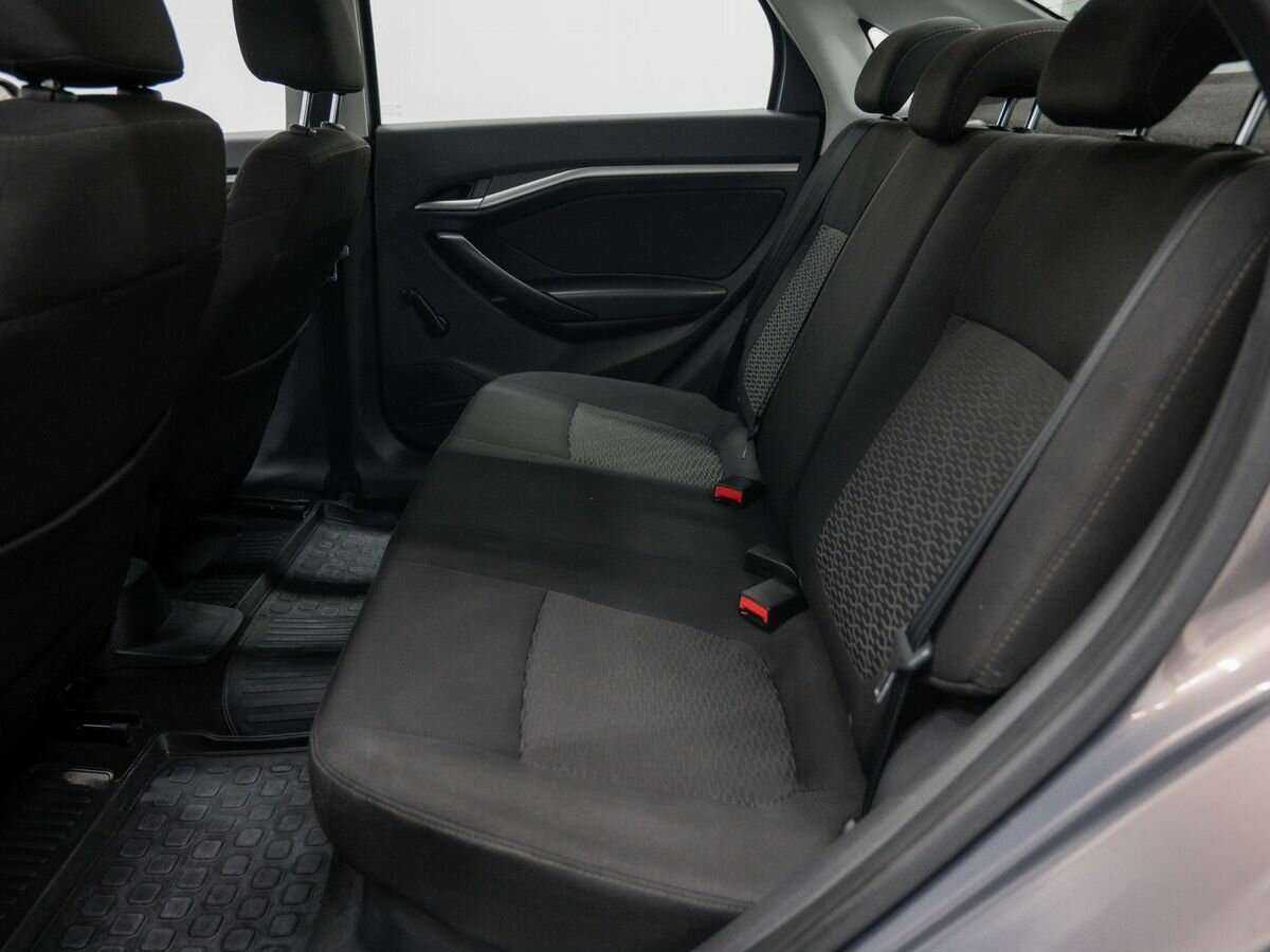 Лада (ВАЗ) Веста б/у, 2015, Механическая. Фото: #11