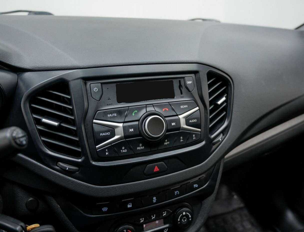 Лада (ВАЗ) Веста б/у, 2015, Механическая. Фото: #20