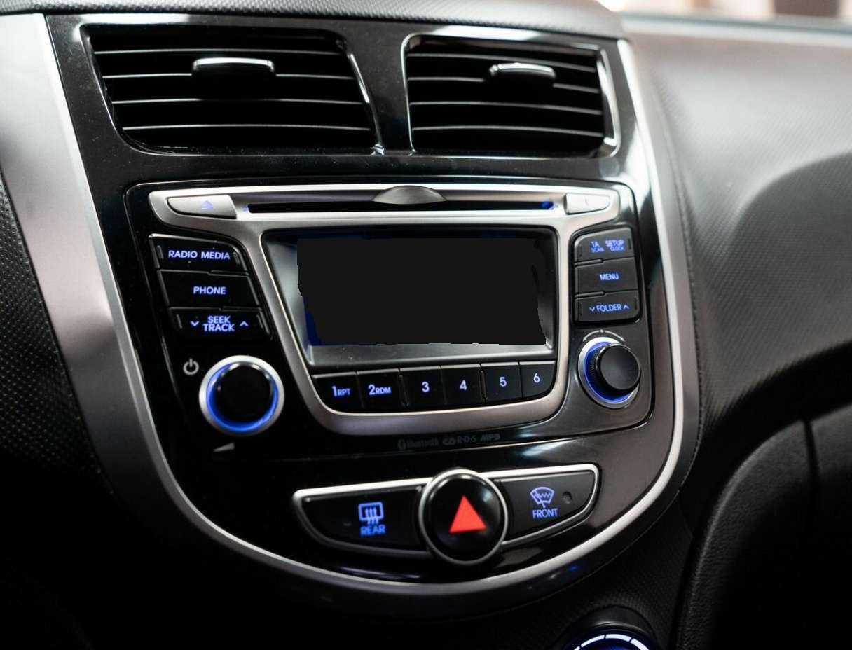 Хендай Солярис б/у, 2015, Механическая. Фото: #11