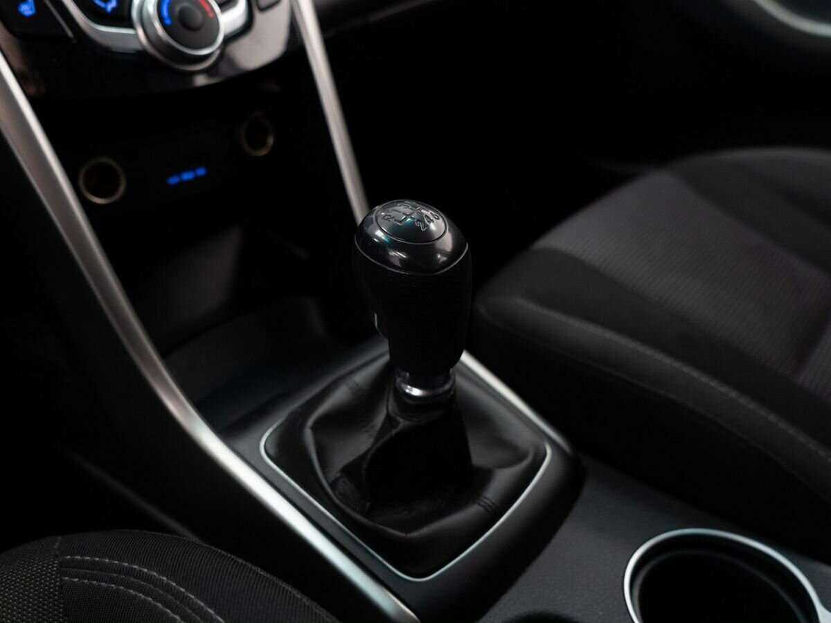 Хендай ай30 б/у, 2013, Механическая. Фото: #12