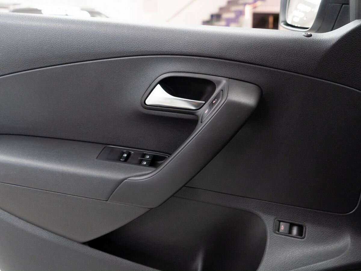 Фольксваген Поло б/у, 2017, Автоматическая. Фото: #13