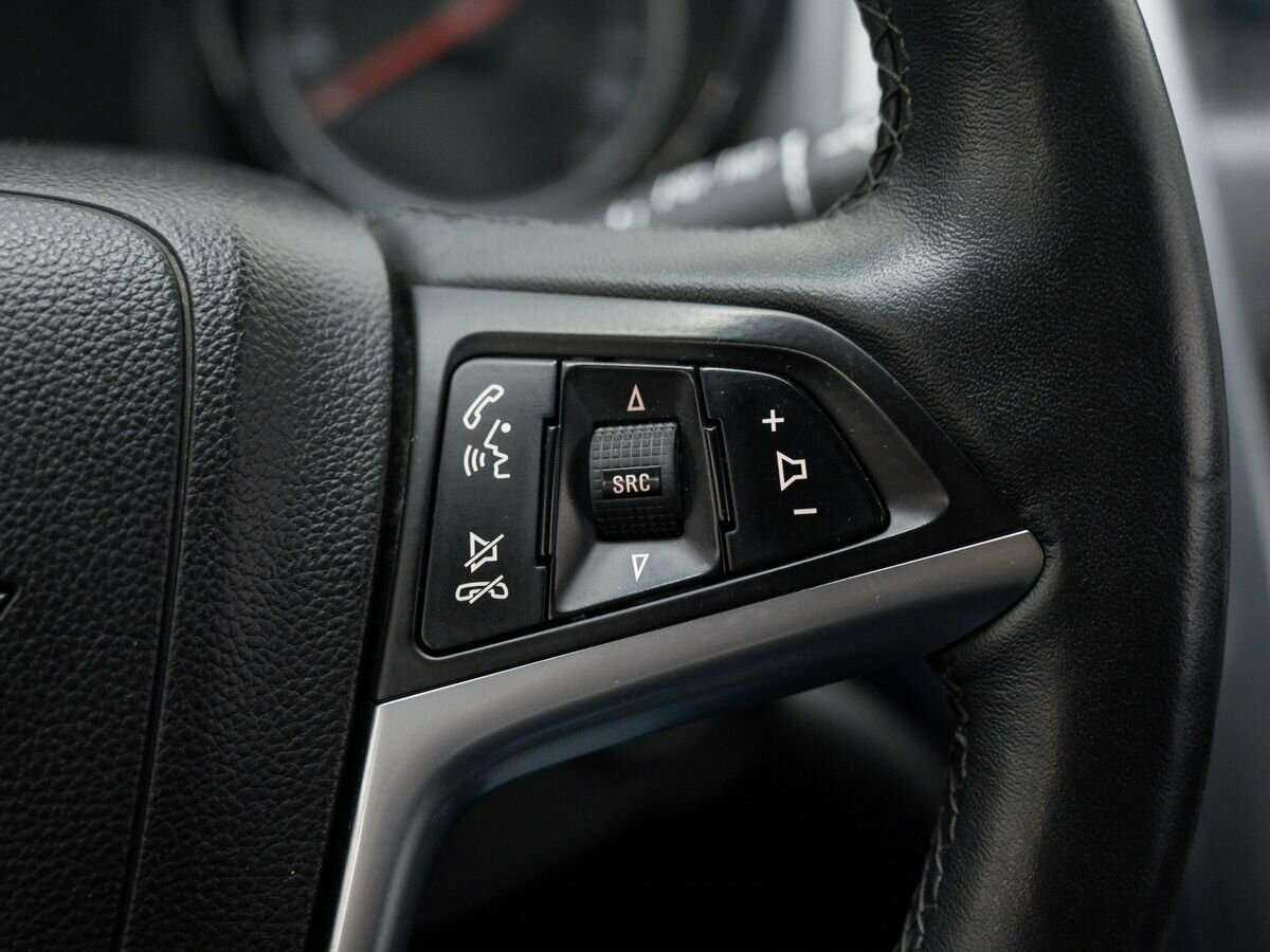 Опель Астра б/у, 2013, Механическая. Фото: #16