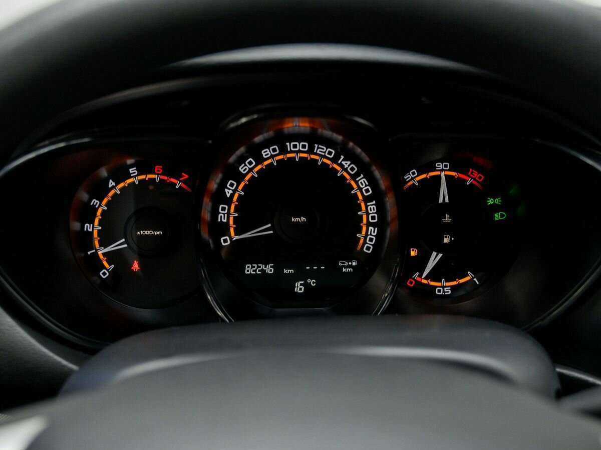 Лада (ВАЗ) Веста б/у, 2019, Механическая. Фото: #21