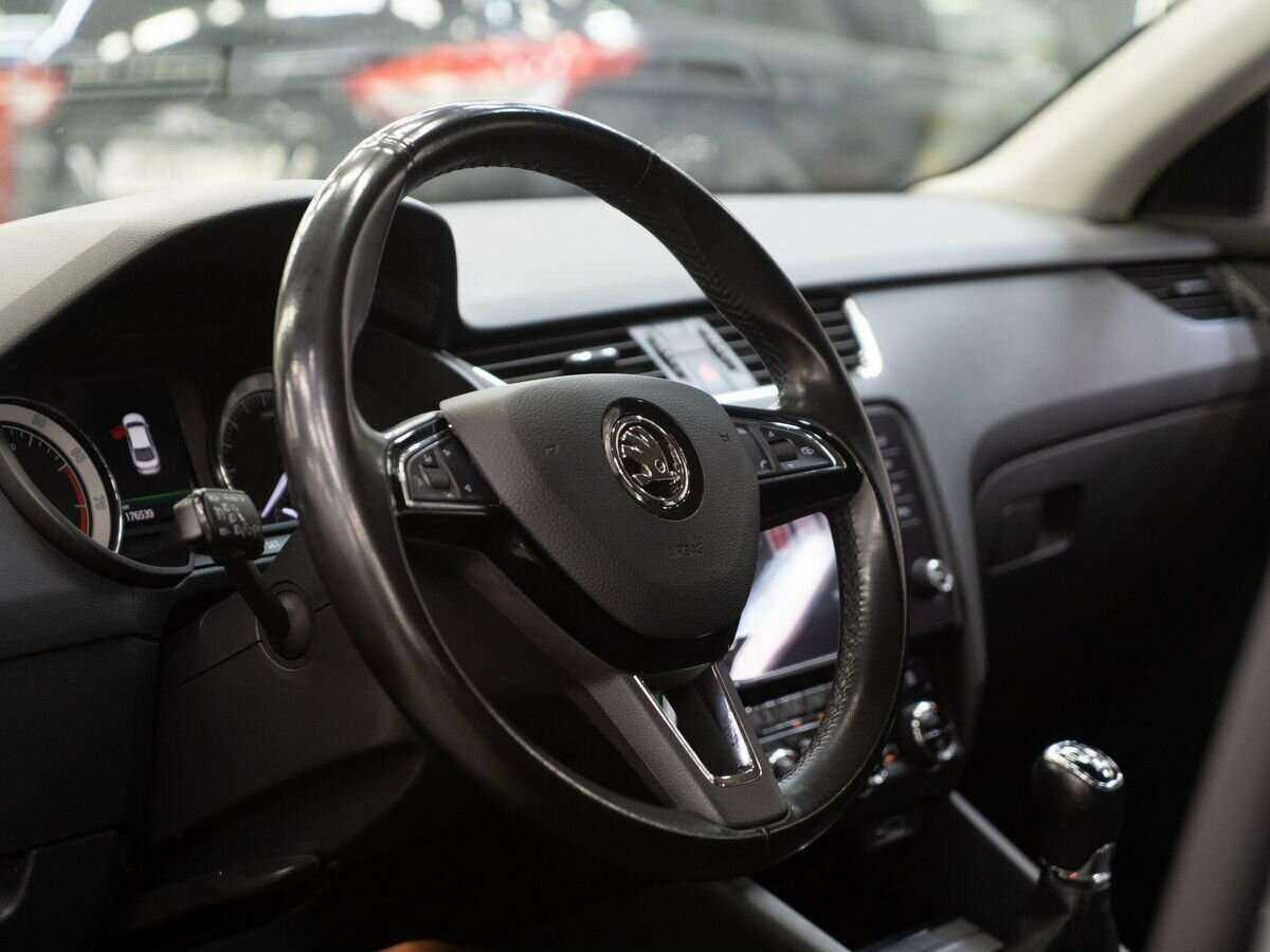 Шкода Октавия б/у, 2018, Механическая. Фото: #4