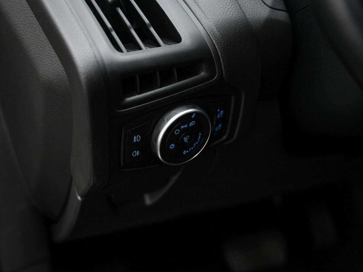 Форд Фокус б/у, 2018, Роботизированная. Фото: #16