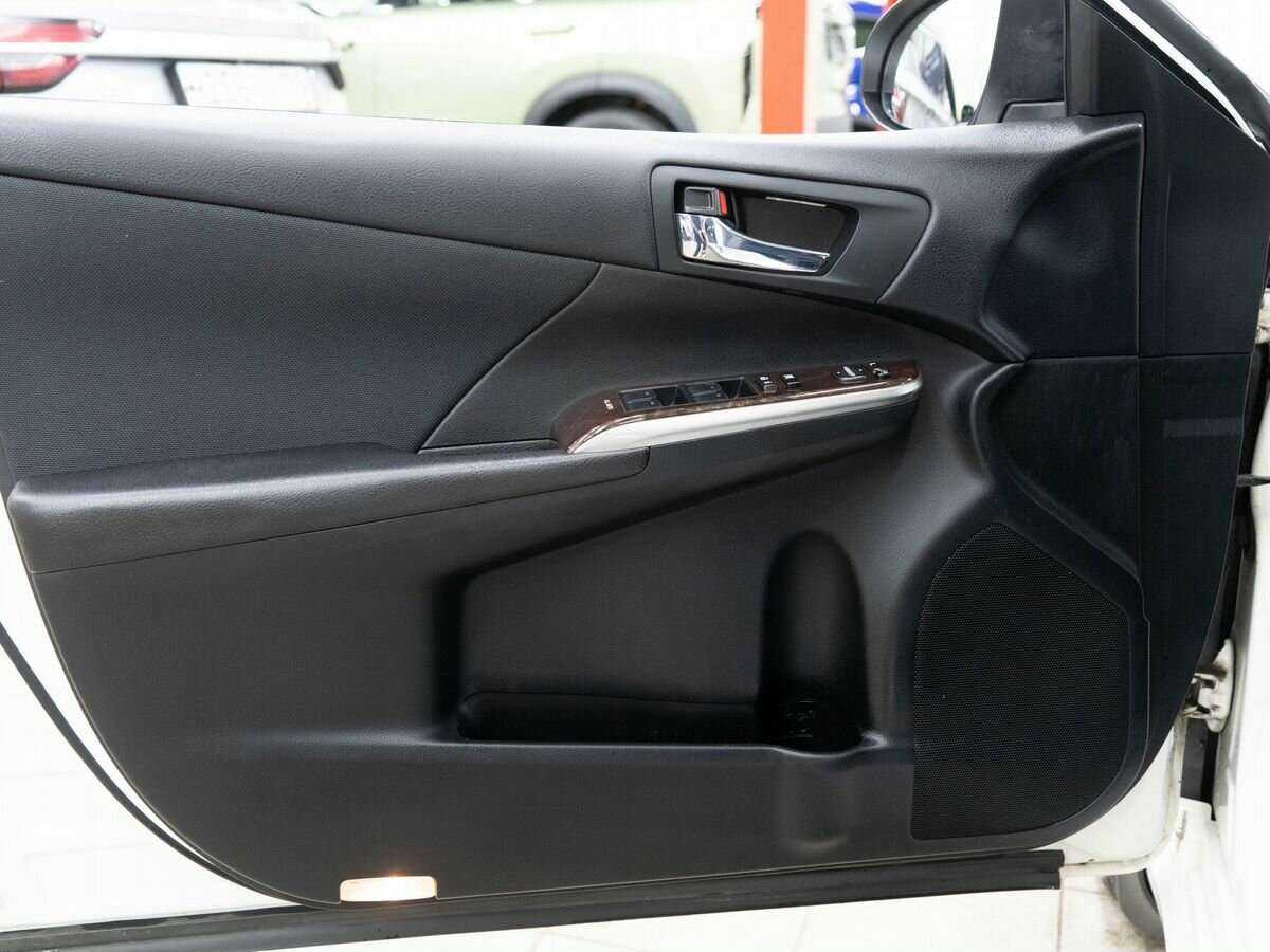 Тойота Камри б/у, 2016, Автоматическая. Фото: #14