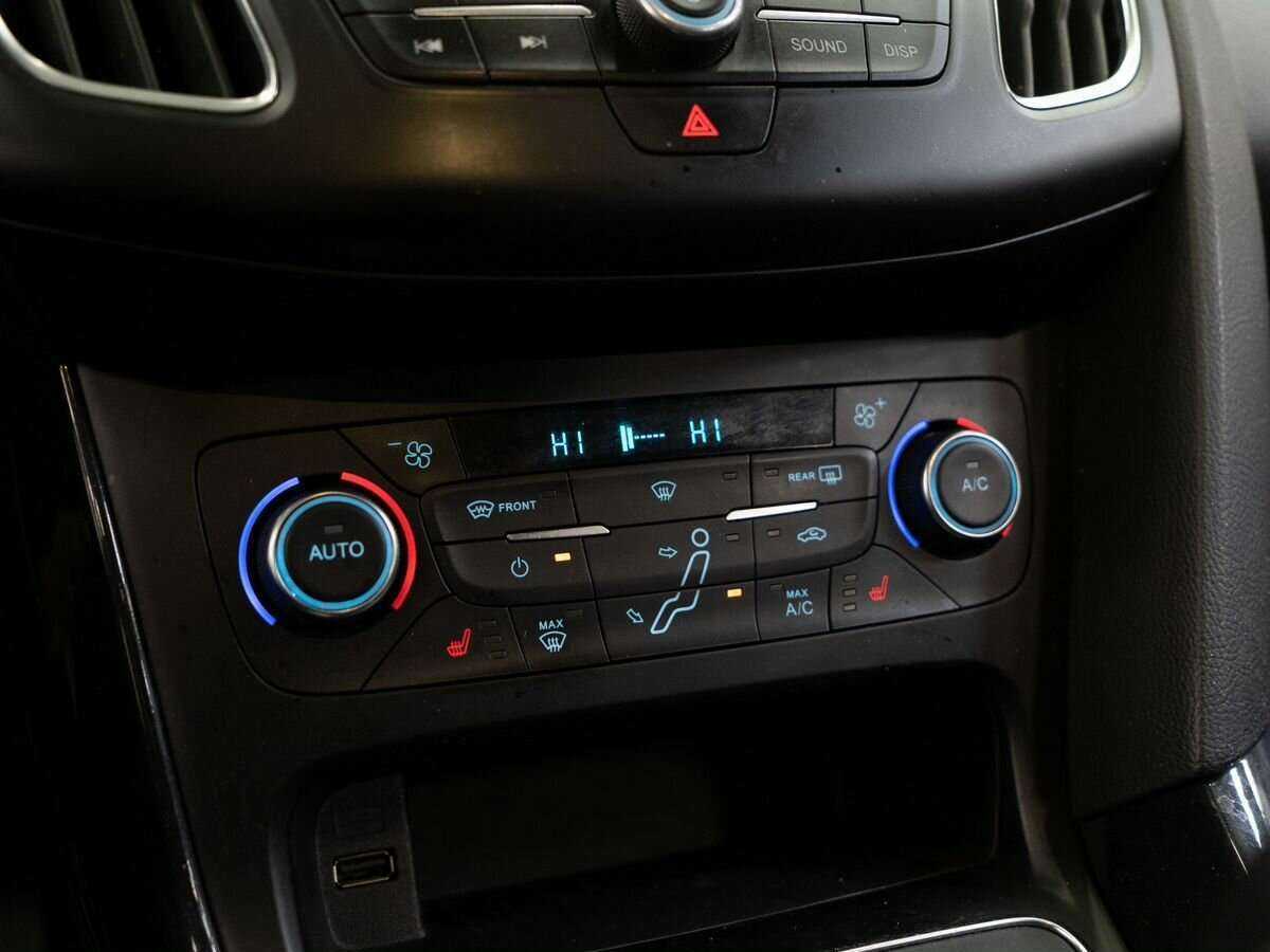 Форд Фокус б/у, 2017, Автоматическая. Фото: #13