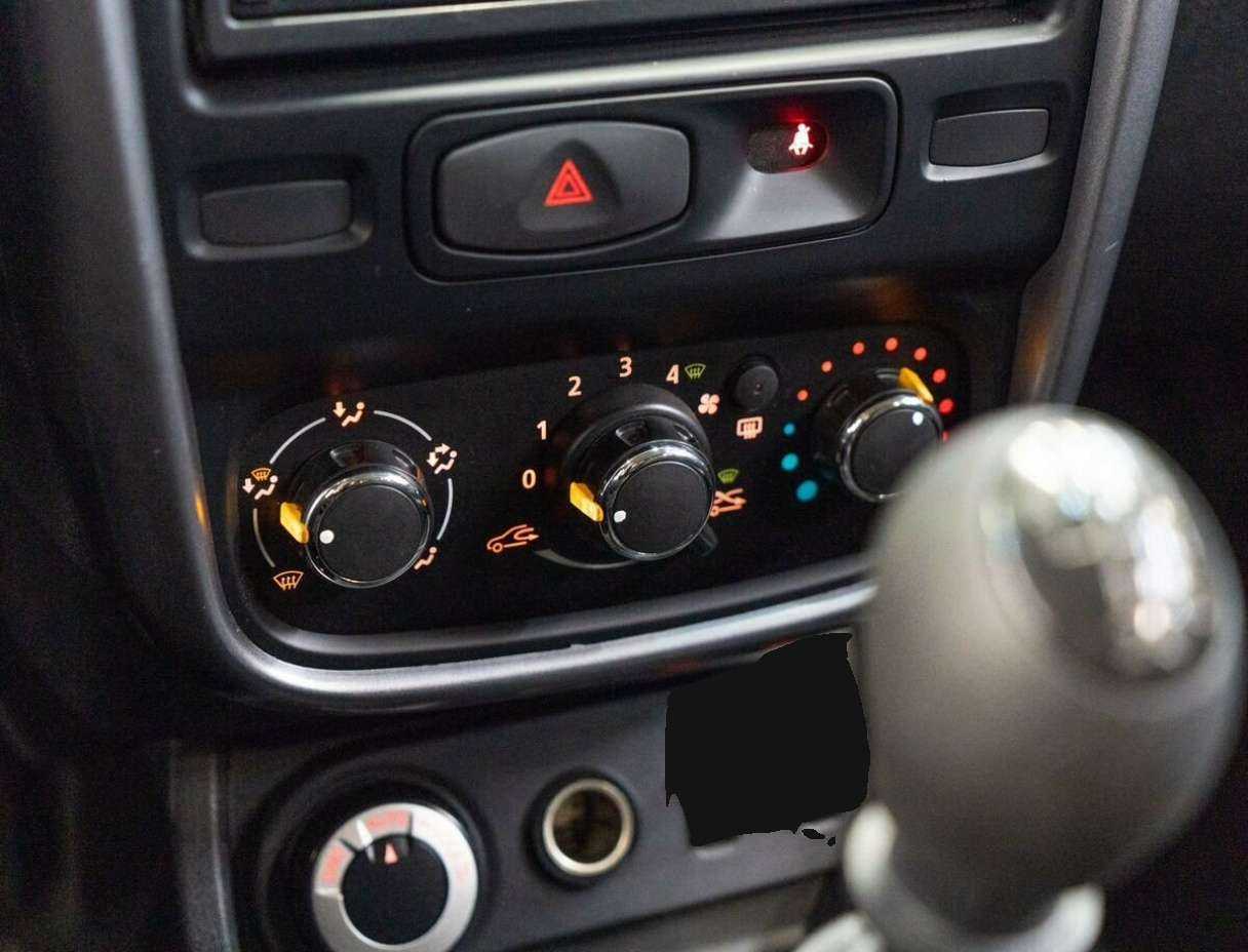 Рено Дастер б/у, 2012, Механическая. Фото: #12