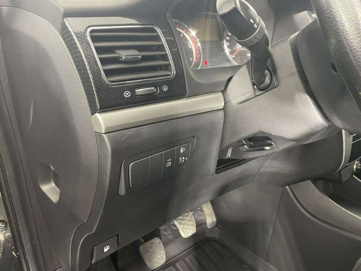 Сан-Ён Актион б/у, 2012, Механическая. Фото: #8