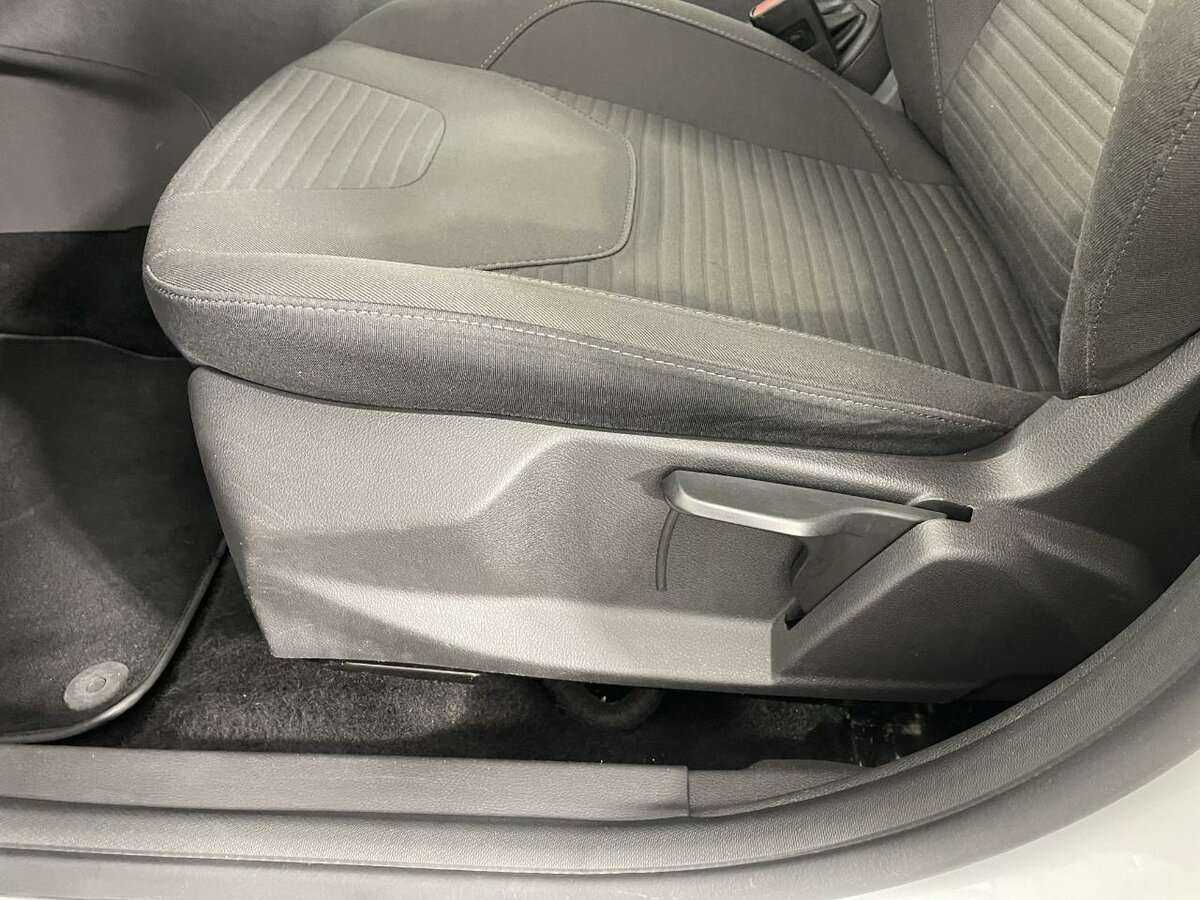 Форд Фокус б/у, 2017, Автоматическая. Фото: #9