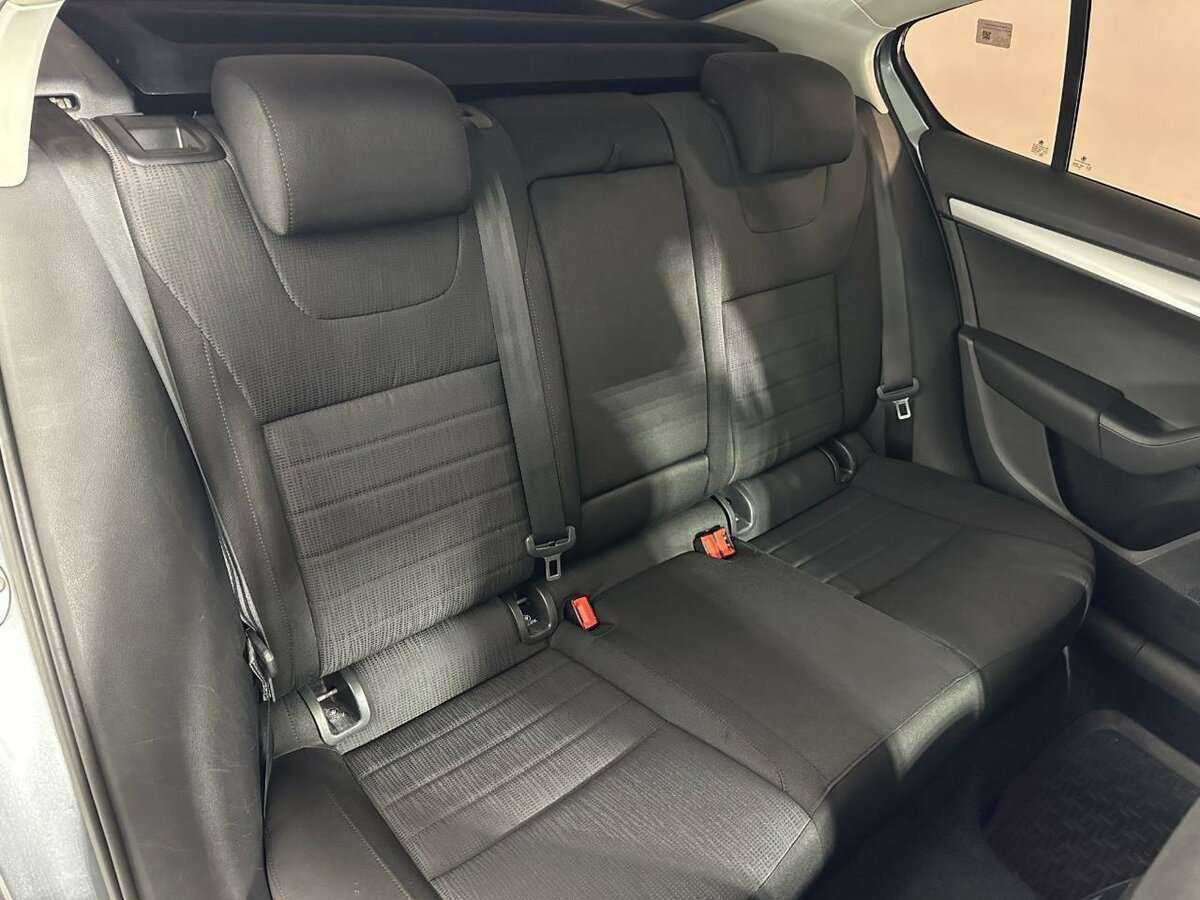 Шкода Октавия б/у, 2016, Роботизированная. Фото: #14