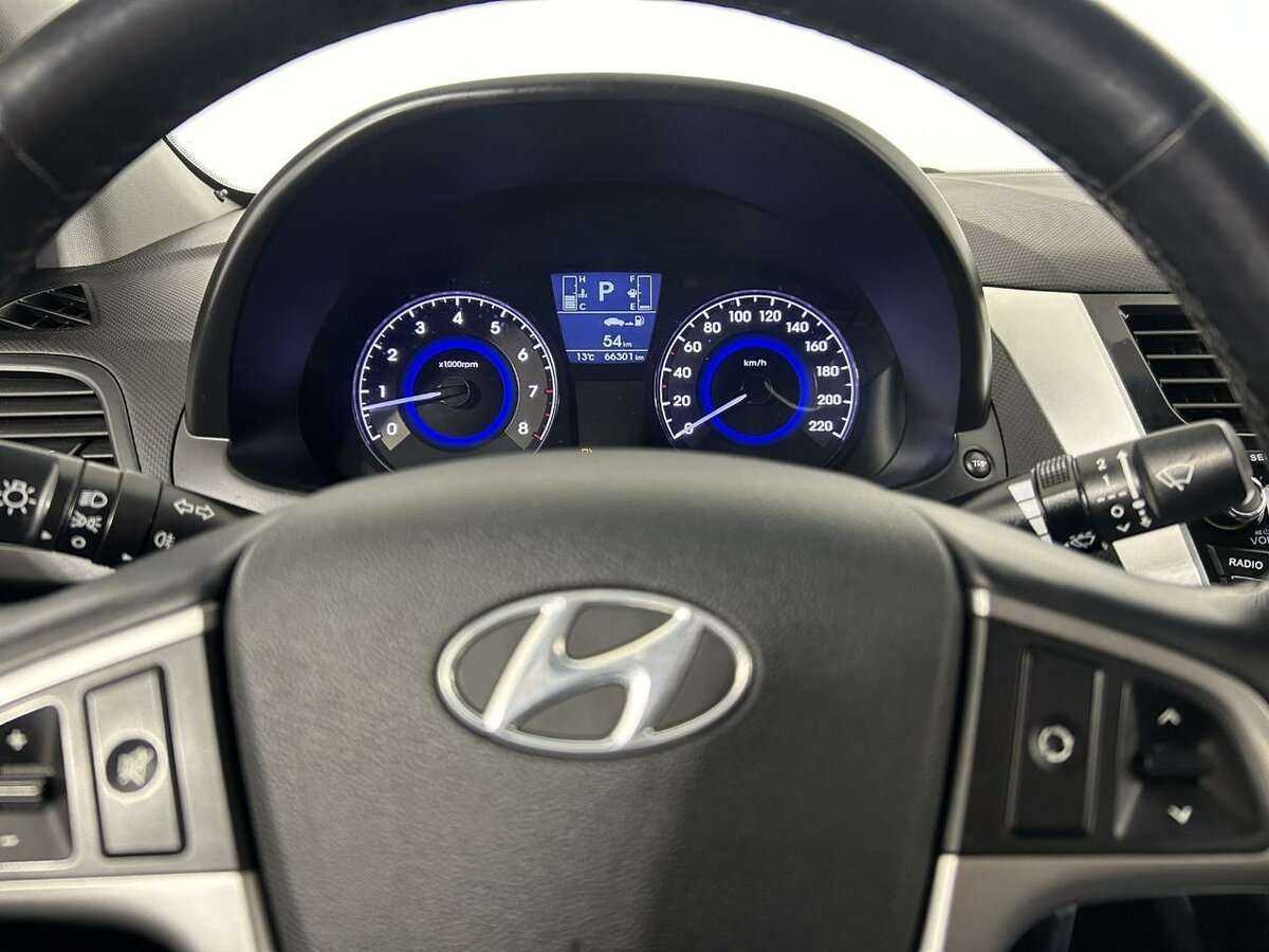 Хендай Солярис б/у, 2015, Автоматическая. Фото: #10