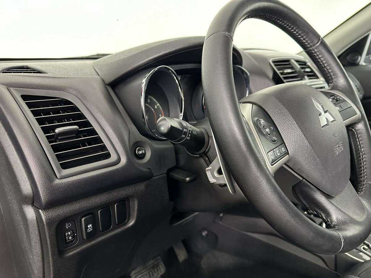 Митсубиши АС-Икс б/у, 2014, Вариатор. Фото: #8