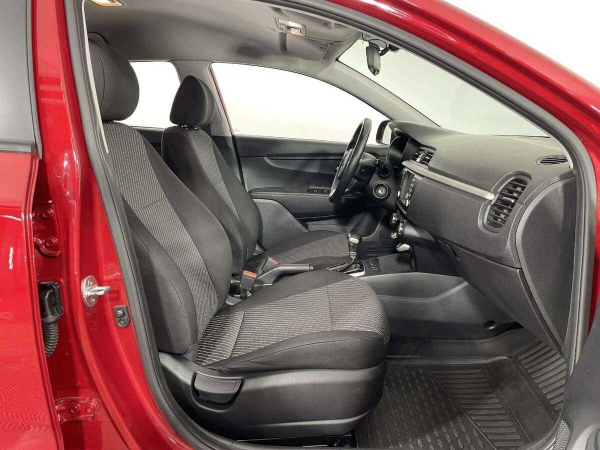 Киа Рио б/у, 2019, Автоматическая. Фото: #13