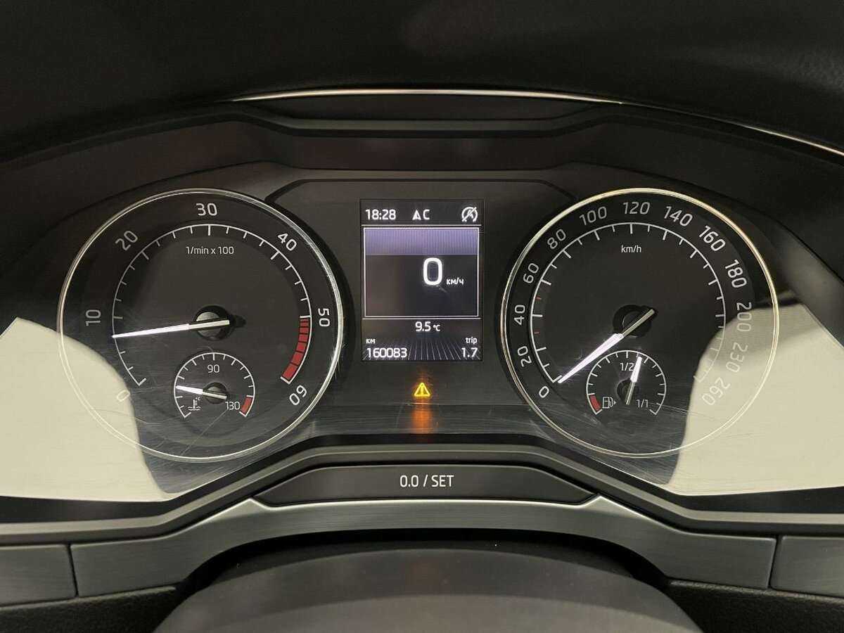 Шкода Суперб б/у, 2016, Механическая. Фото: #9