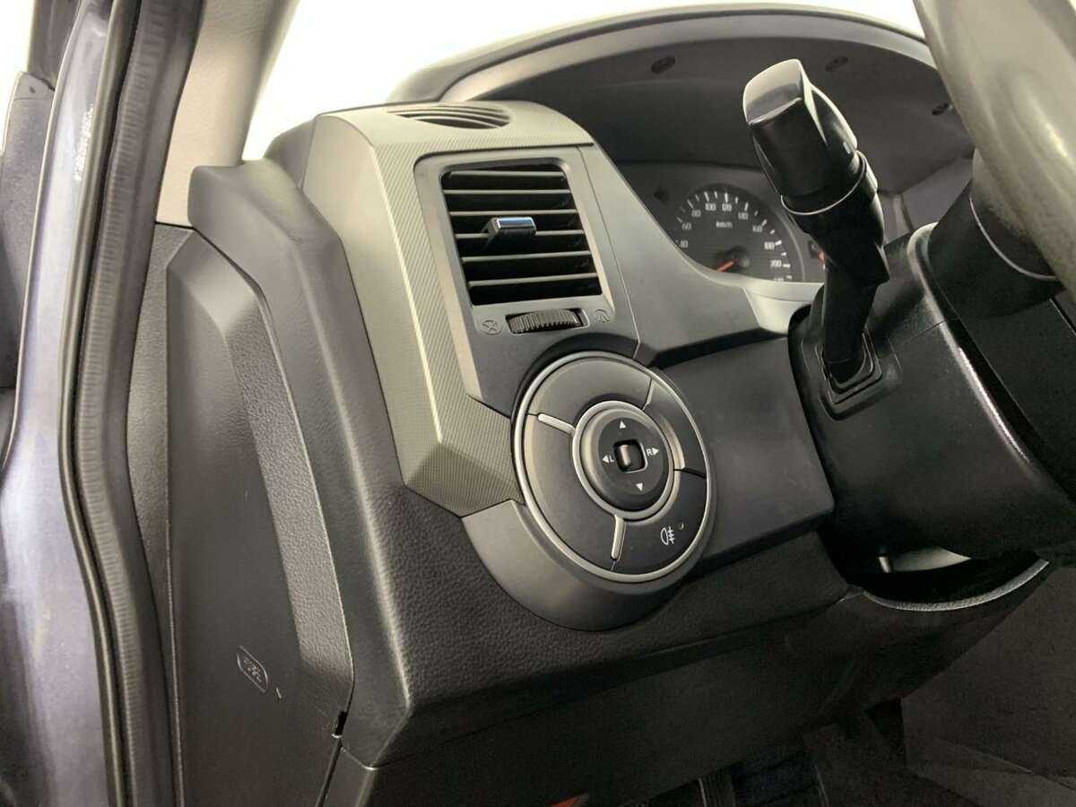 Сан-Ён Кирон б/у, 2012, Механическая. Фото: #8