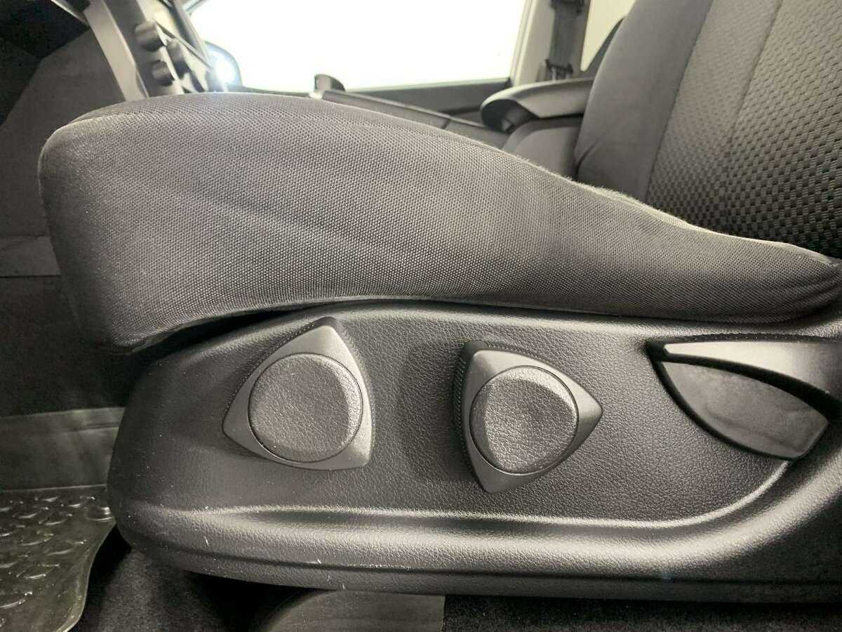 Сан-Ён Кирон б/у, 2012, Механическая. Фото: #9