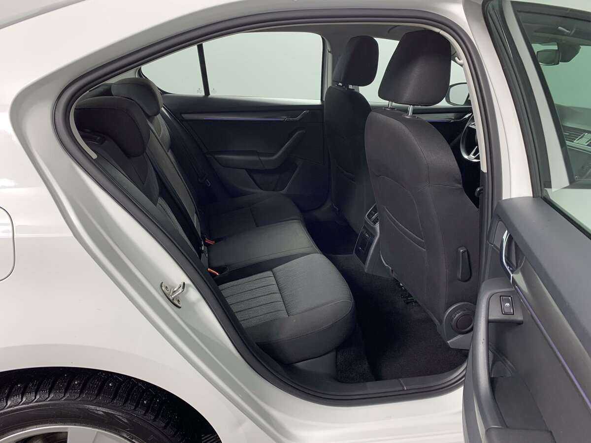 Шкода Октавия б/у, 2018, Роботизированная. Фото: #20