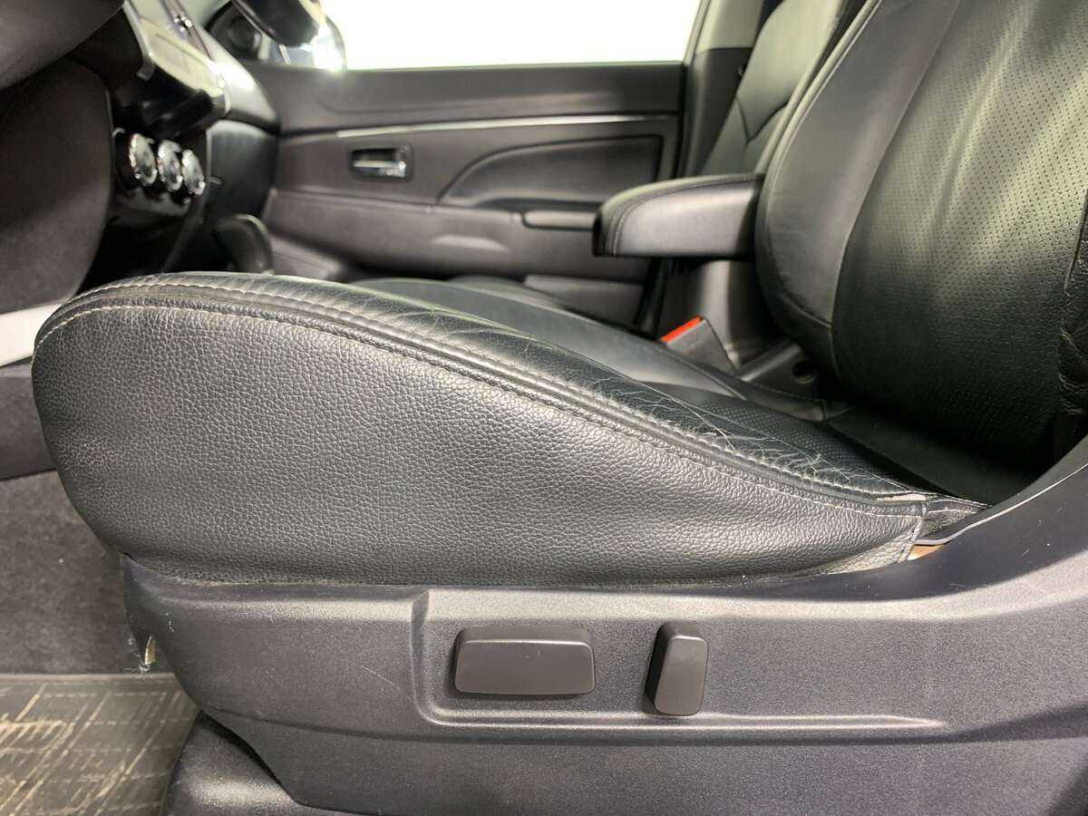 Митсубиши АС-Икс б/у, 2012, Вариатор. Фото: #16