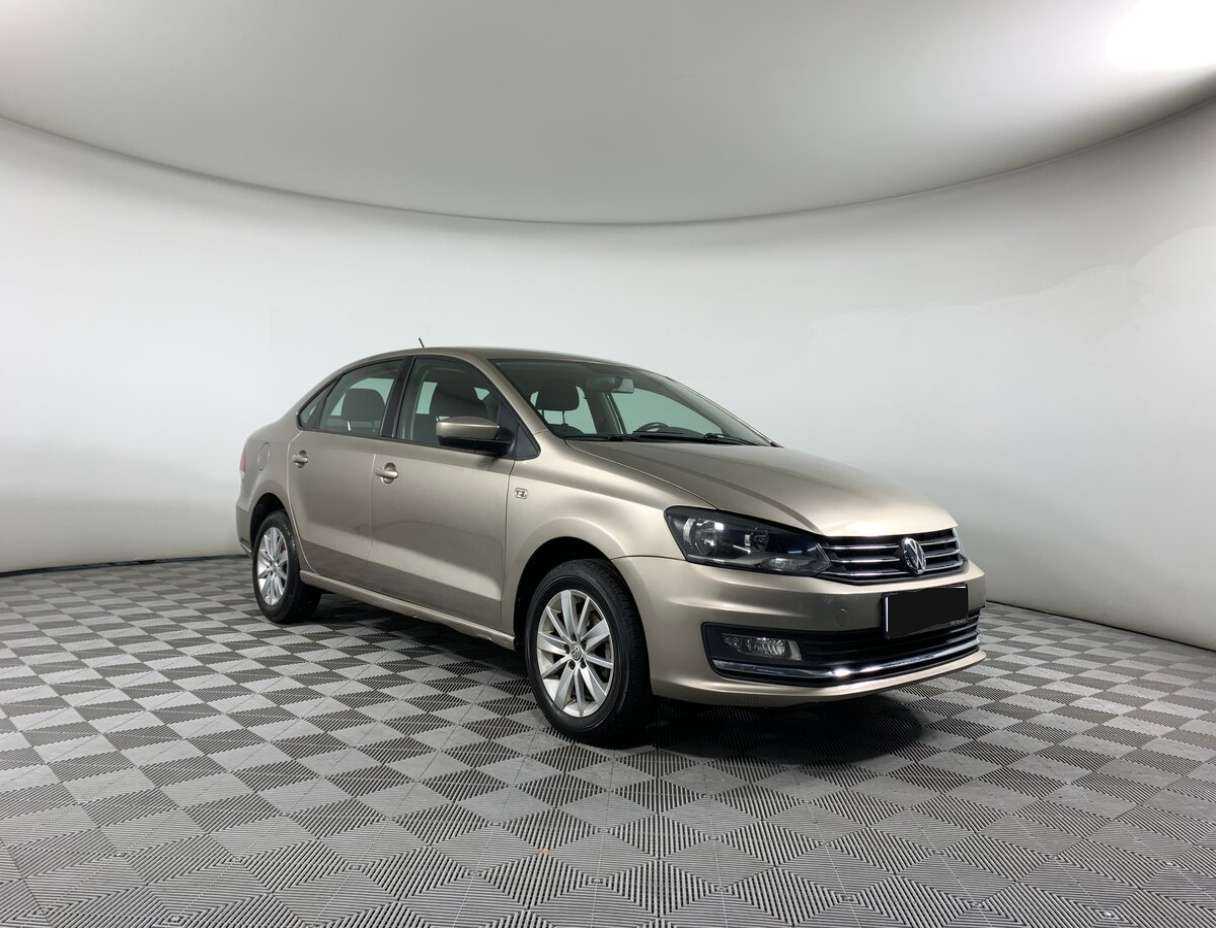 Фольксваген Поло б/у, 2015, Автоматическая. Фото: #2