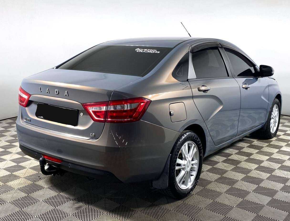 Лада (ВАЗ) Веста б/у, 2017, Механическая. Фото: #4