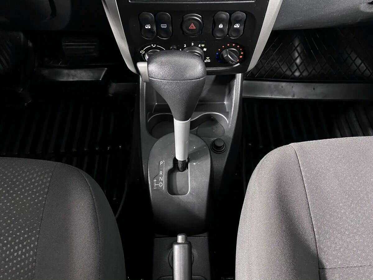 Ниссан Альмера б/у, 2014, Автоматическая. Фото: #9