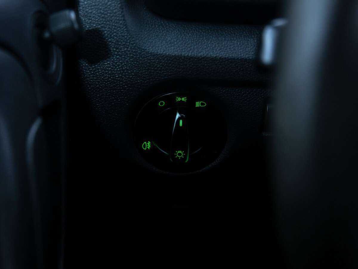 Шкода Фабия б/у, 2013, Механическая. Фото: #12