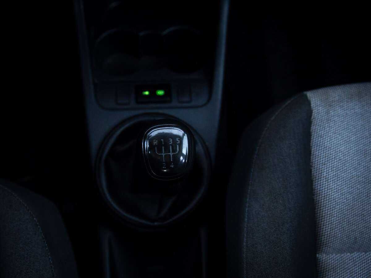 Шкода Фабия б/у, 2013, Механическая. Фото: #17