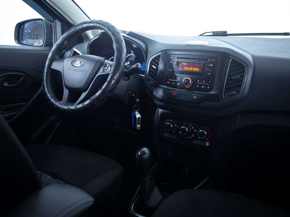 Лада (ВАЗ) ИКСРЭЙ б/у, 2017, Механическая. Фото: #11