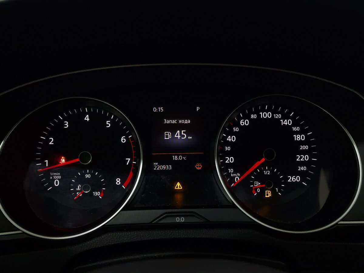 Фольксваген Пассат б/у, 2015, Роботизированная. Фото: #3