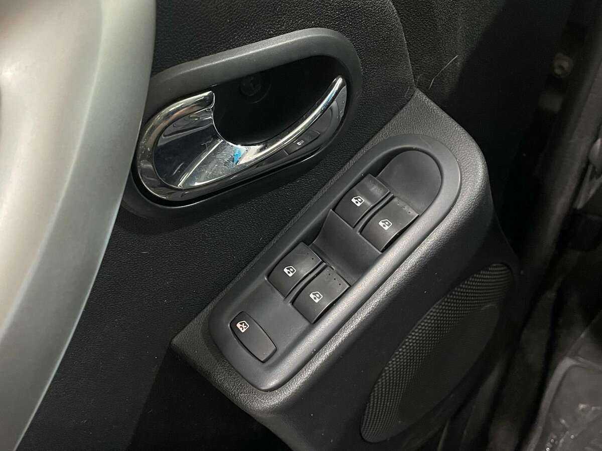 Ниссан Террано б/у, 2015, Механическая. Фото: #10