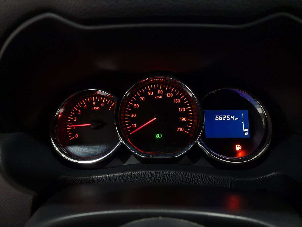 Ниссан Террано б/у, 2016, Механическая. Фото: #4