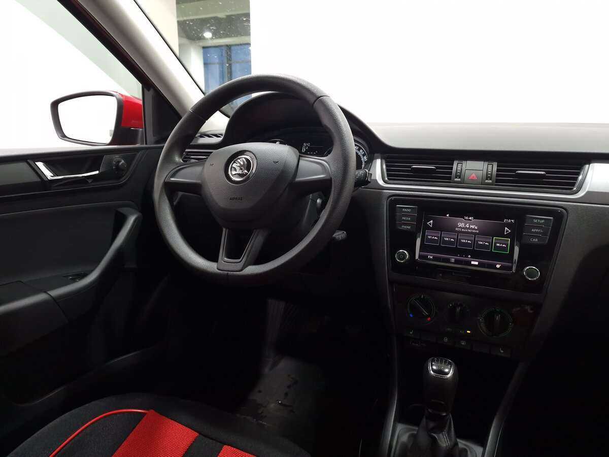 Шкода Рапид б/у, 2019, Механическая. Фото: #6