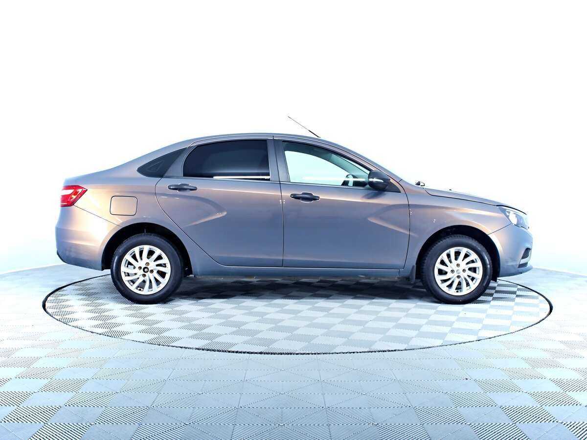 Лада (ВАЗ) Веста б/у, 2019, Механическая. Фото: #3