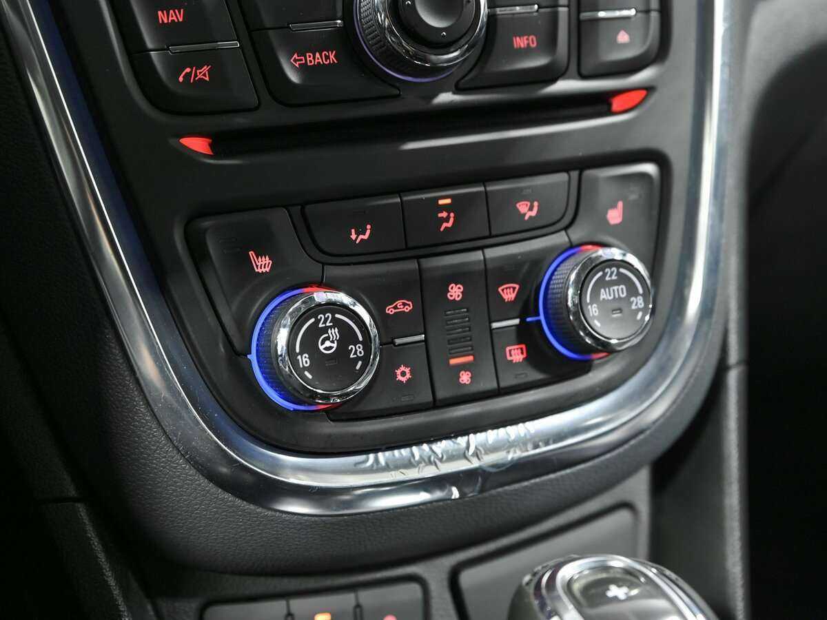 Опель Мокка б/у, 2014, Автоматическая. Фото: #10