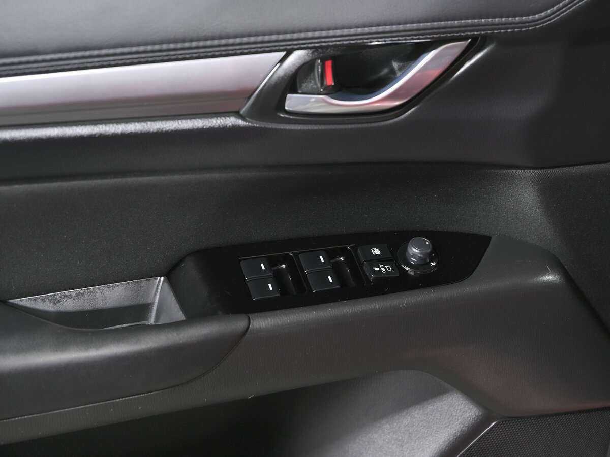 Мазда Ц-Икс-5 б/у, 2017, Автоматическая. Фото: #8