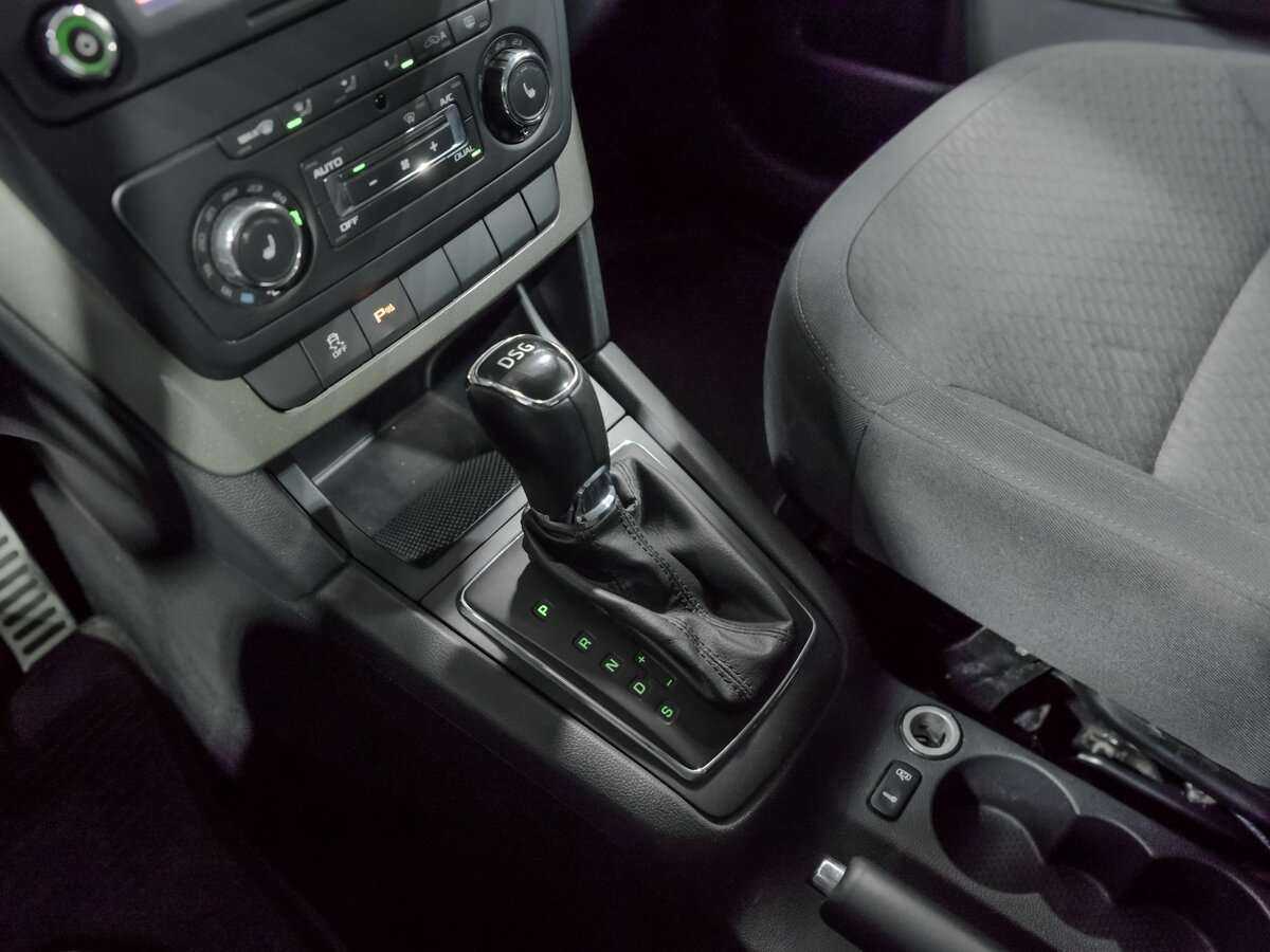 Шкода Йети б/у, 2014, Роботизированная. Фото: #10