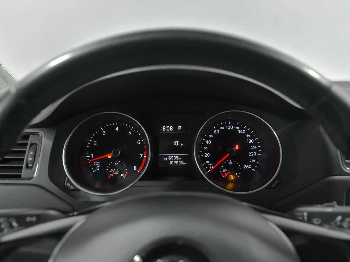 Фольксваген Джетта б/у, 2016, Автоматическая. Фото: #4