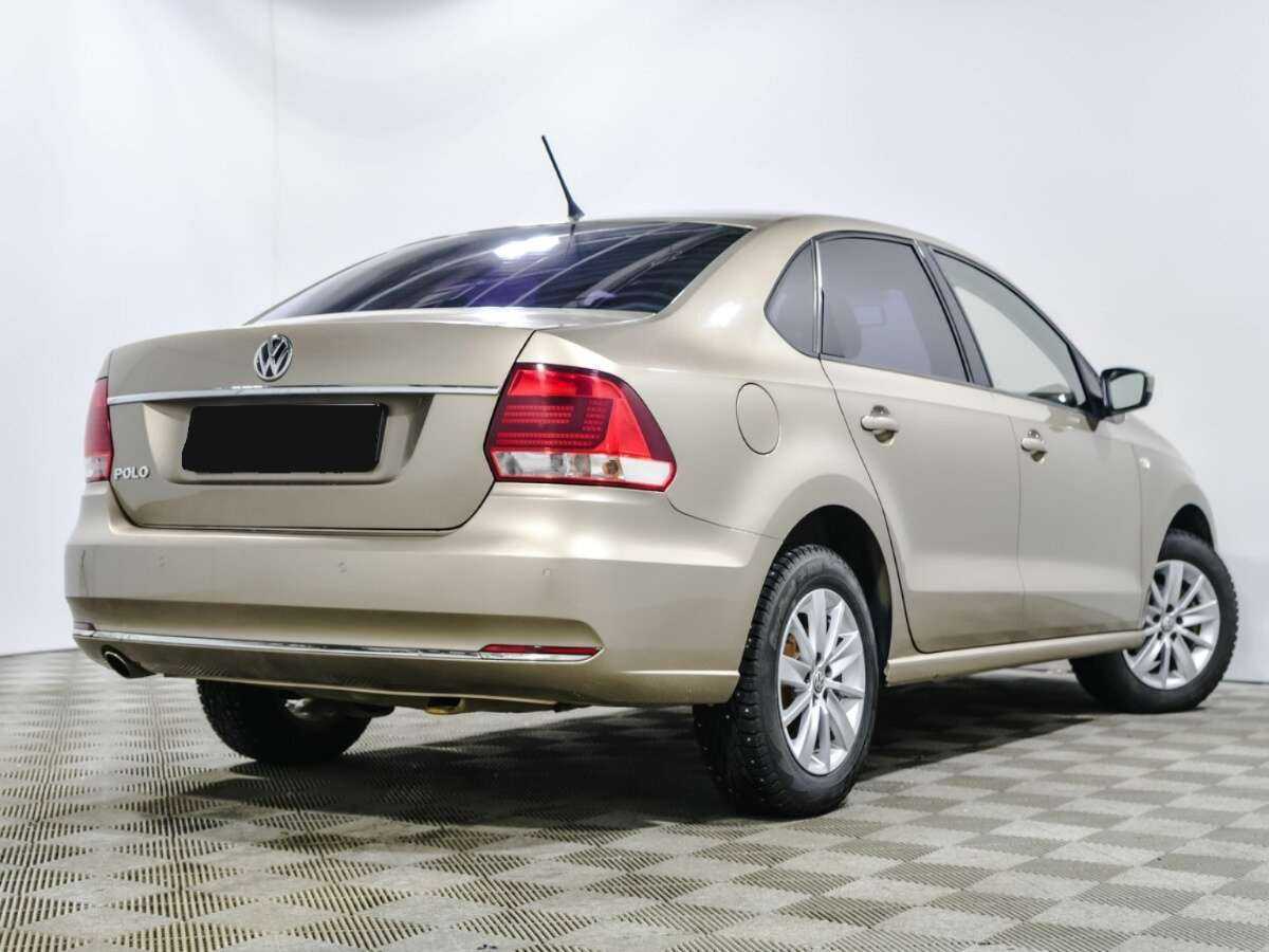 Фольксваген Поло б/у, 2015, Автоматическая. Фото: #3