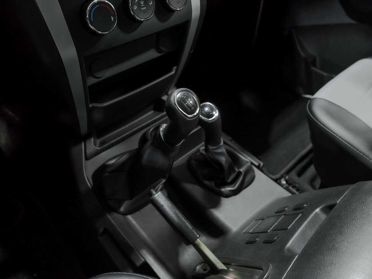 УАЗ Патриот б/у, 2017, Механическая. Фото: #9