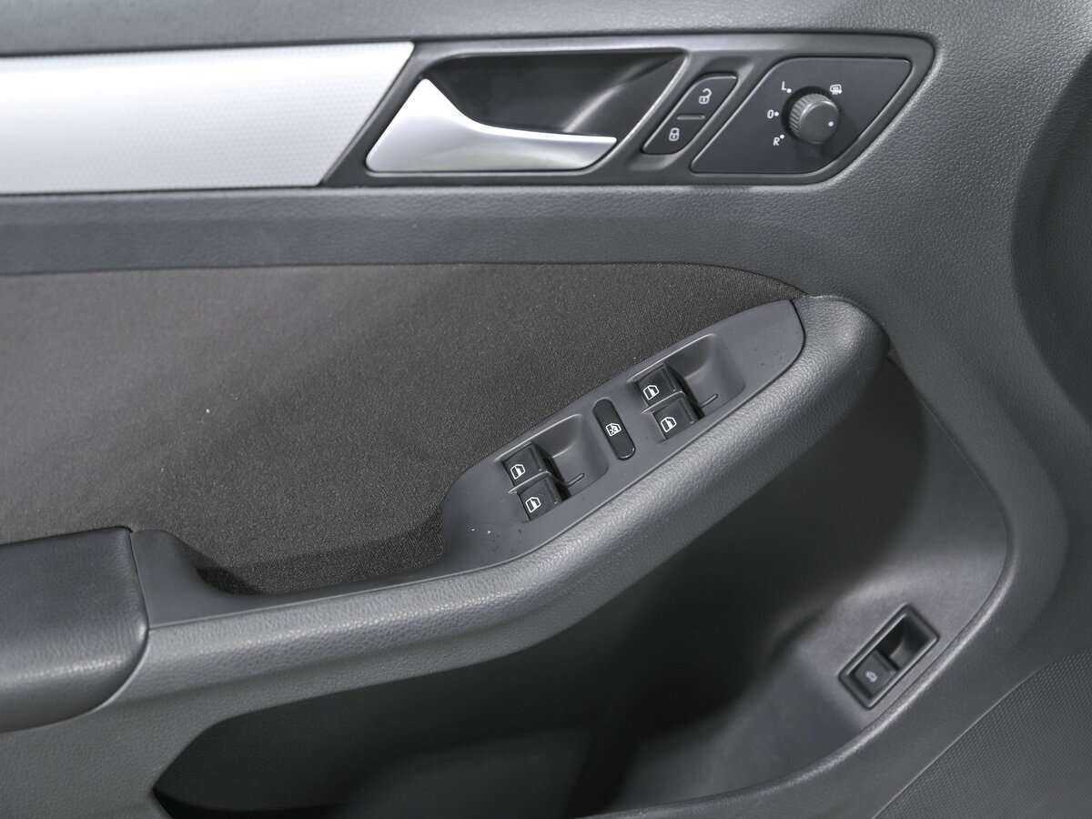 Фольксваген Джетта б/у, 2013, Роботизированная. Фото: #13