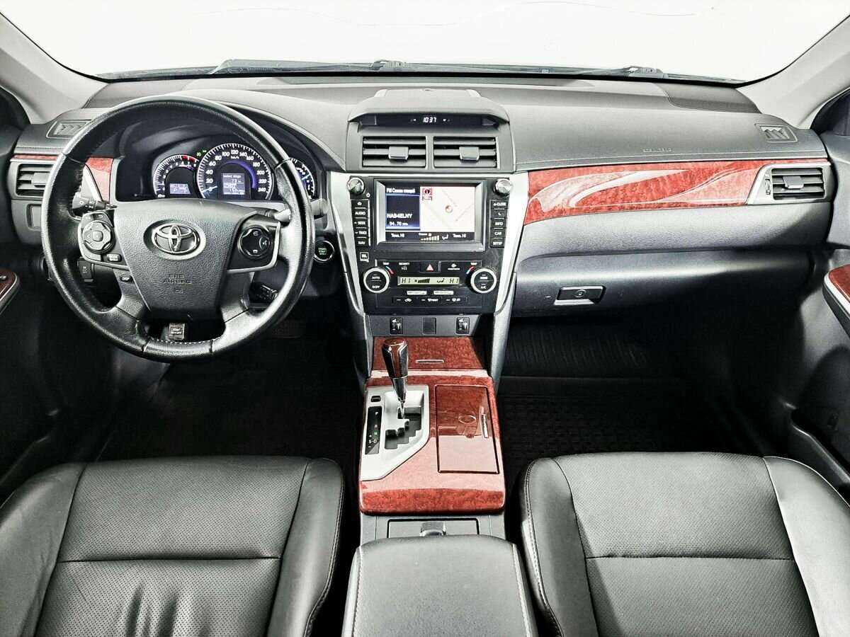 Тойота Камри б/у, 2014, Автоматическая. Фото: #9