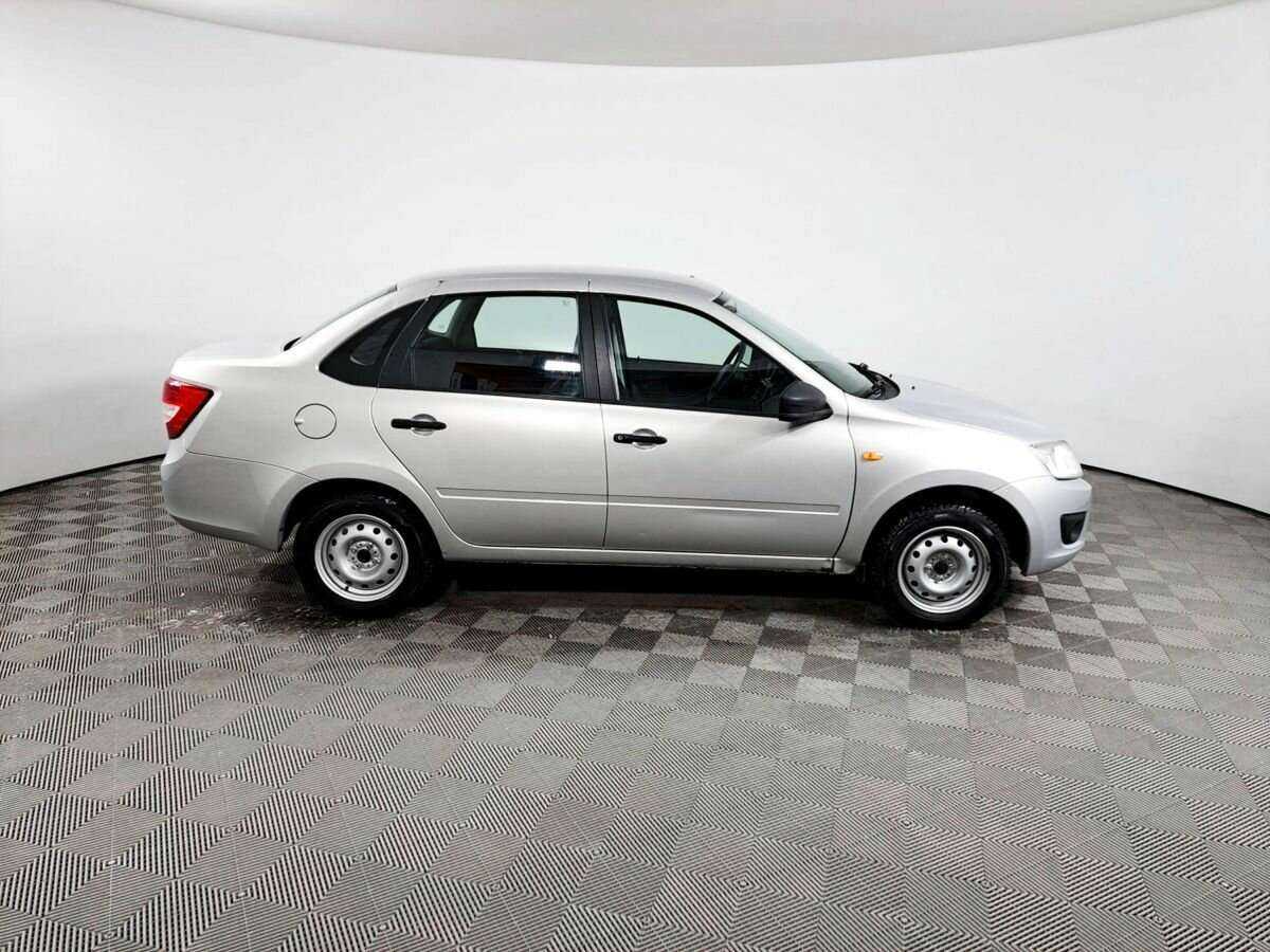 Лада (ВАЗ) Гранта б/у, 2016, Механическая. Фото: #3