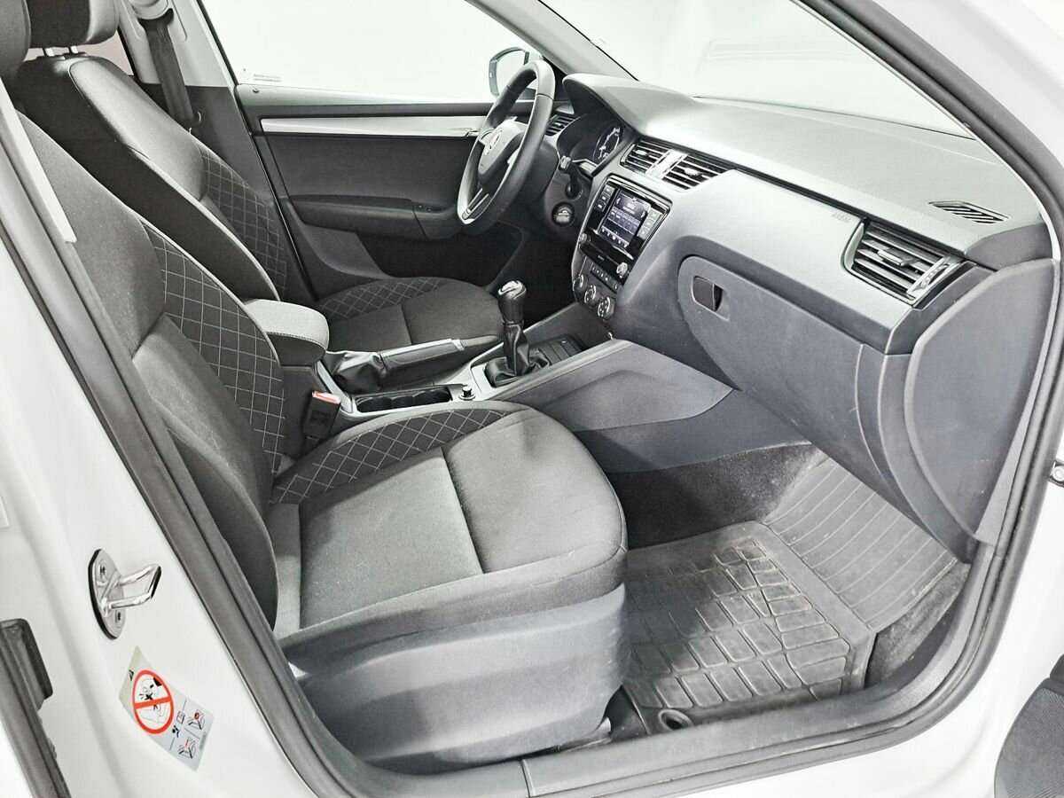 Шкода Октавия б/у, 2019, Механическая. Фото: #7