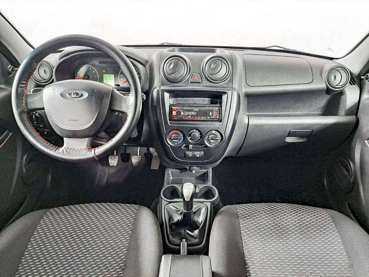 Лада (ВАЗ) Гранта б/у, 2017, Механическая. Фото: #11