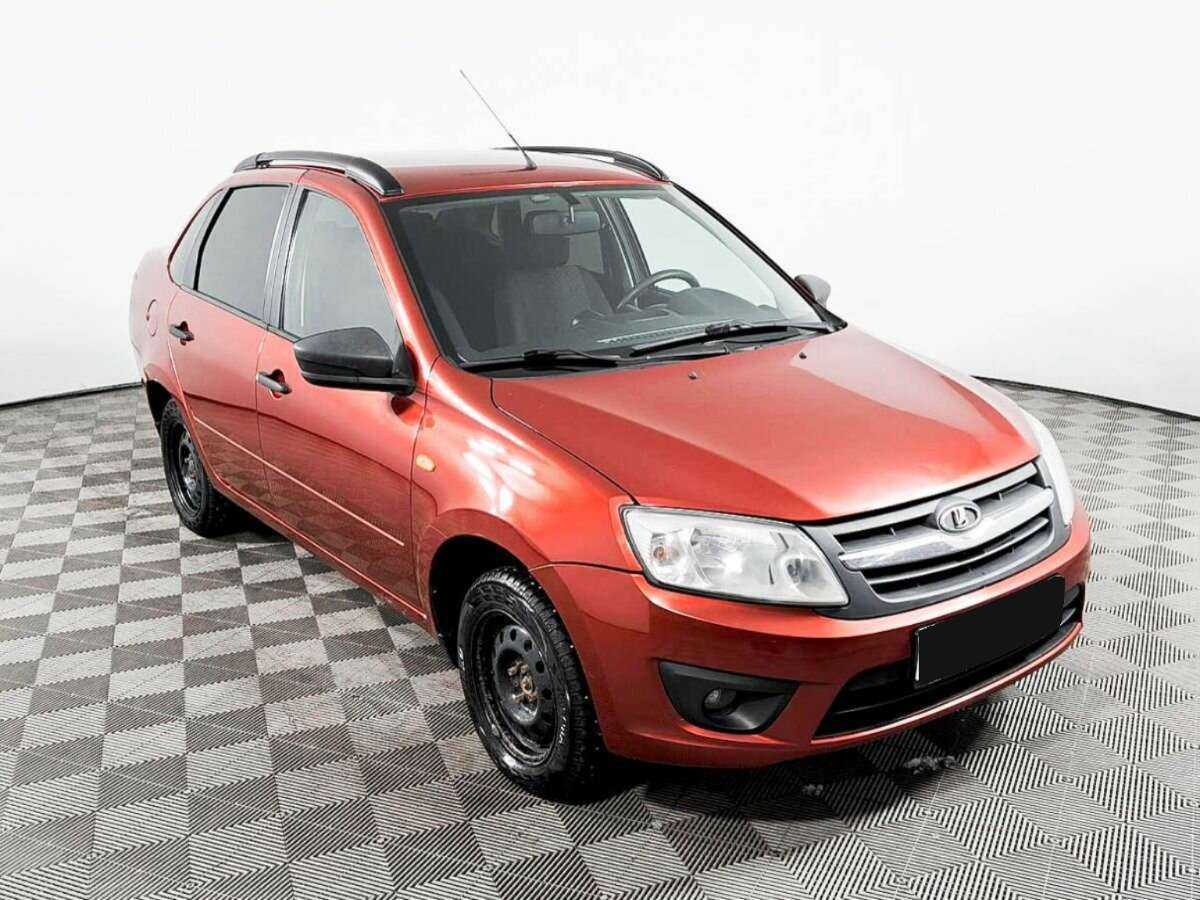 Лада (ВАЗ) Гранта б/у, 2016, Механическая. Фото: #2